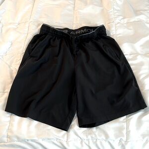 Under Armour Heat Gear Loose Fit 90s Running Shorts Mens Small Black